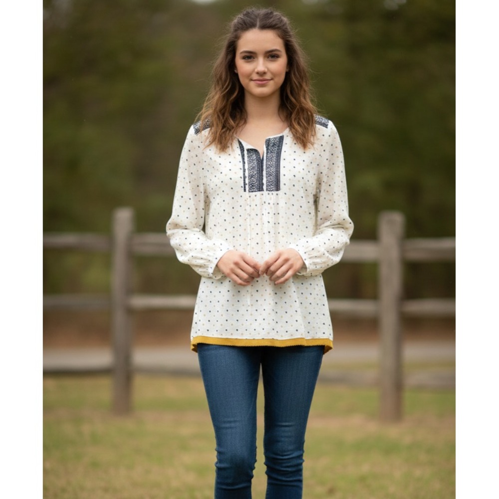 THML Blouse‎ Top Womens Medium White Aztec Crescent Embroidered Casual Wear
